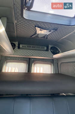 Мікроавтобус Volkswagen Crafter 2014 в 