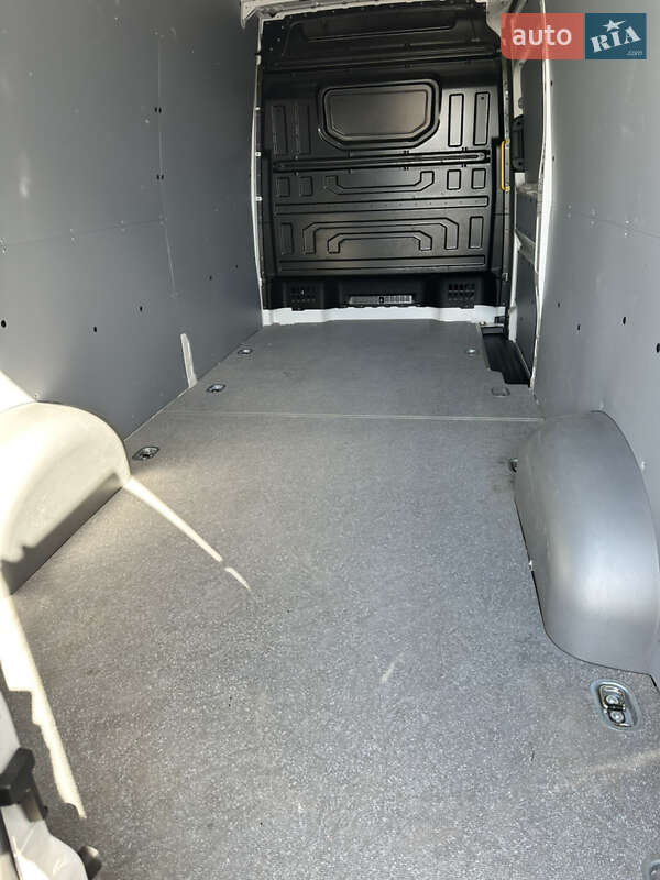 Вантажний фургон Volkswagen Crafter 2024 в Хмельницькому