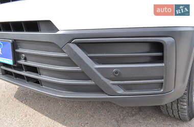 Грузовой фургон Volkswagen Crafter 2021 в 
