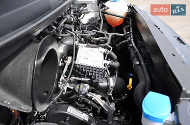 Грузовой фургон Volkswagen Crafter 2021 в 