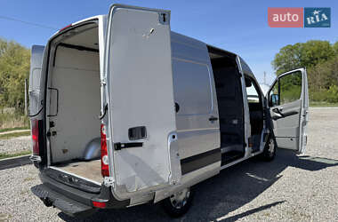 Грузовой фургон Volkswagen Crafter 2016 в 