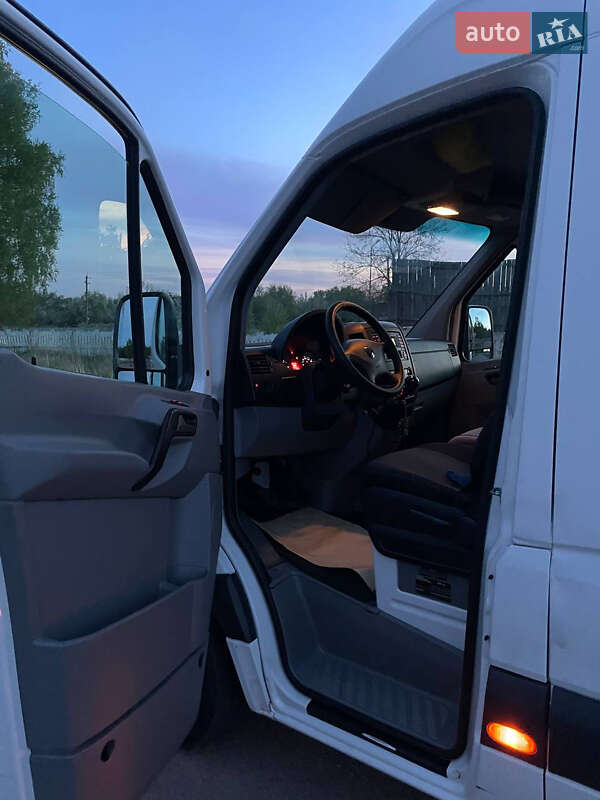 Грузовой фургон Volkswagen Crafter 2016 в Овруче