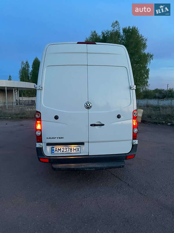Грузовой фургон Volkswagen Crafter 2016 в Овруче
