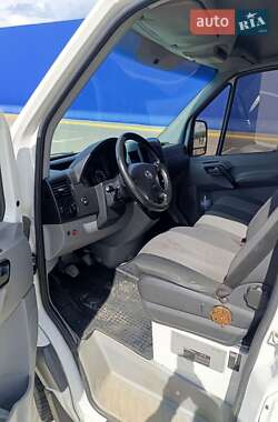 Грузовой фургон Volkswagen Crafter 2013 в 