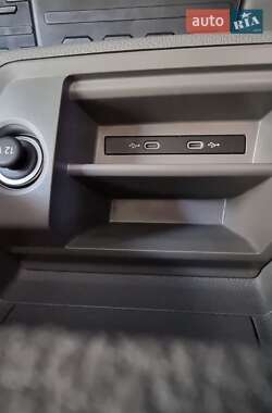 Грузовой фургон Volkswagen Crafter 2020 в 