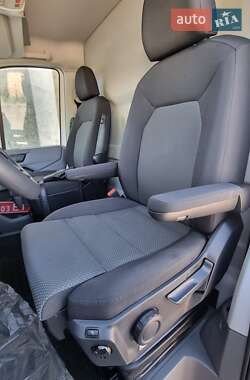 Грузовой фургон Volkswagen Crafter 2020 в 