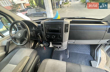 Вантажний фургон Volkswagen Crafter 2011 в 