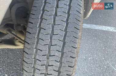 Вантажний фургон Volkswagen Crafter 2011 в 