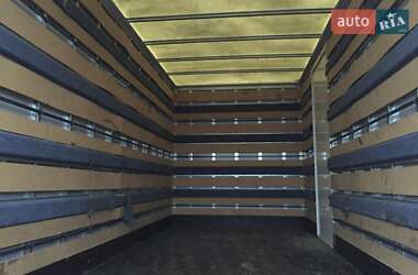 Грузовой фургон Volkswagen Crafter 2011 в 