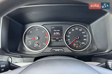 Грузовой фургон Volkswagen Crafter 2020 в 
