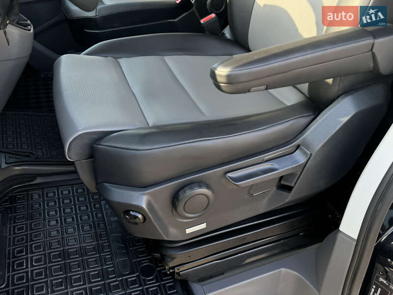 Вантажний фургон Volkswagen Crafter 2019 в Ковелі