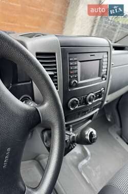 Грузовой фургон Volkswagen Crafter 2014 в 