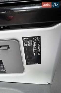 Грузовой фургон Volkswagen Crafter 2014 в 