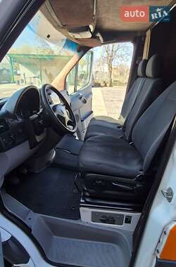 Грузовой фургон Volkswagen Crafter 2016 в 