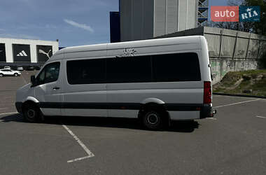 Микроавтобус Volkswagen Crafter 2012 в 
