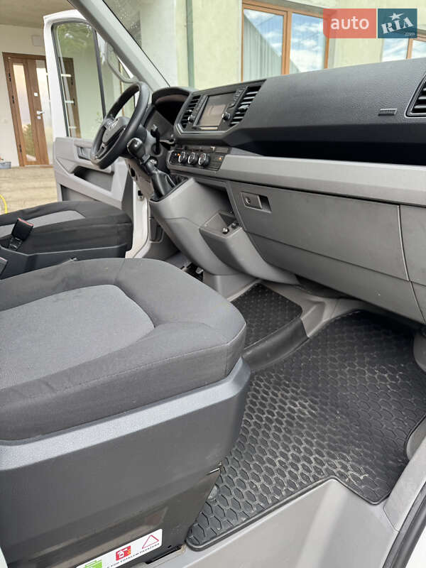 Вантажний фургон Volkswagen Crafter 2018 в Львові фото 23 Вантажний фургон Volkswagen Crafter 2018 в Львові