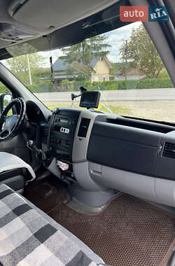 Грузовой фургон Volkswagen Crafter 2012 в 