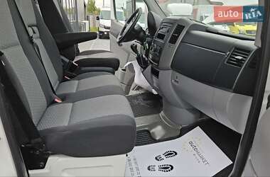 Вантажний фургон Volkswagen Crafter 2015 в 