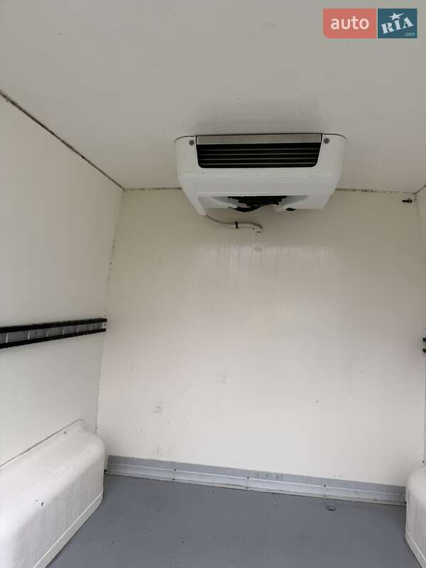 Рефрижератор Volkswagen Crafter 2013 в Стрые