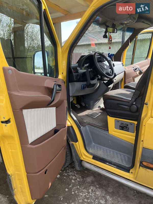 Грузопассажирский фургон Volkswagen Crafter 2016 в Самборе