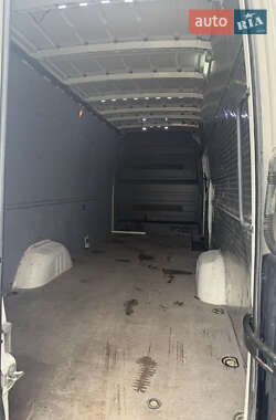 Грузовой фургон Volkswagen Crafter 2016 в 