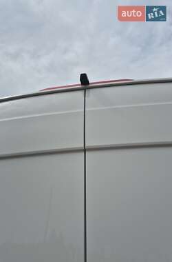 Грузовой фургон Volkswagen Crafter 2021 в 