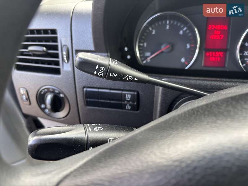 Грузовой фургон Volkswagen Crafter 2016 в Нововолынске