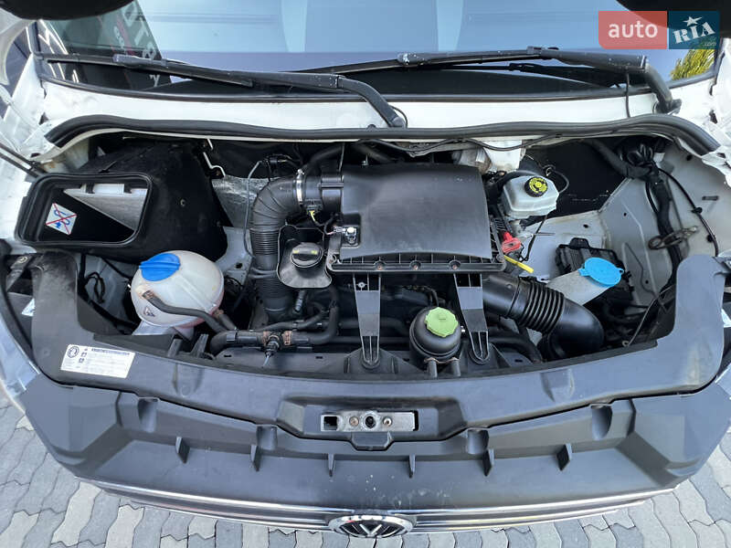 Грузовой фургон Volkswagen Crafter 2014 в Черновцах