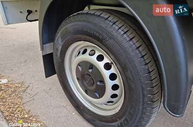 Грузовой фургон Volkswagen Crafter 2014 в 