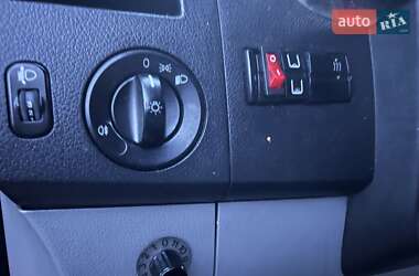 Пригородный автобус Volkswagen Crafter 2010 в 
