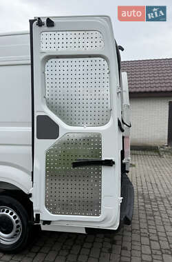 Грузовой фургон Volkswagen Crafter 2020 в 