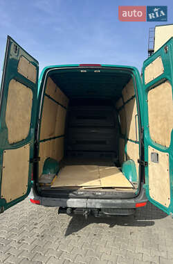 Грузовой фургон Volkswagen Crafter 2014 в 