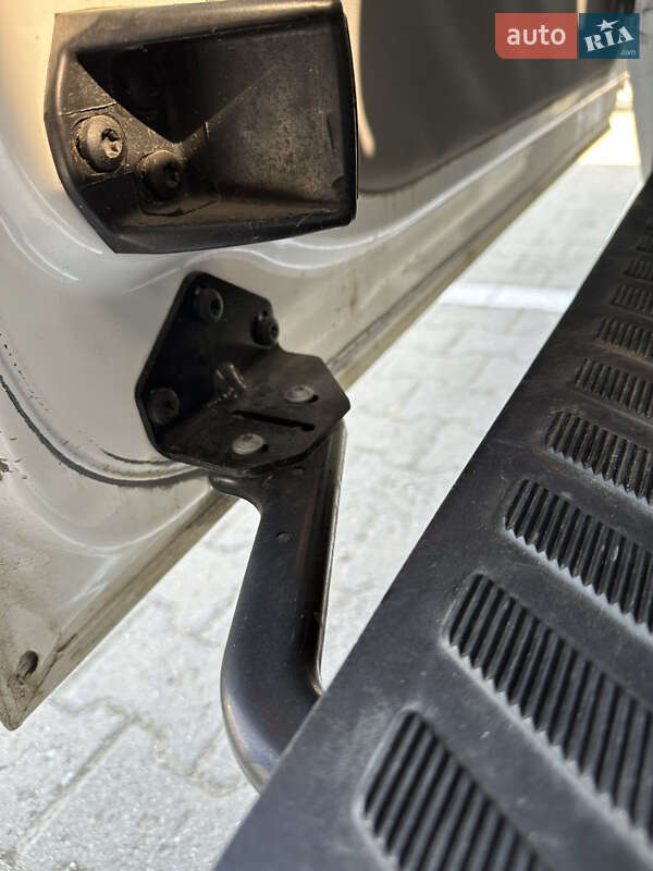 Другие автобусы Volkswagen Crafter 2013 в Черновцах