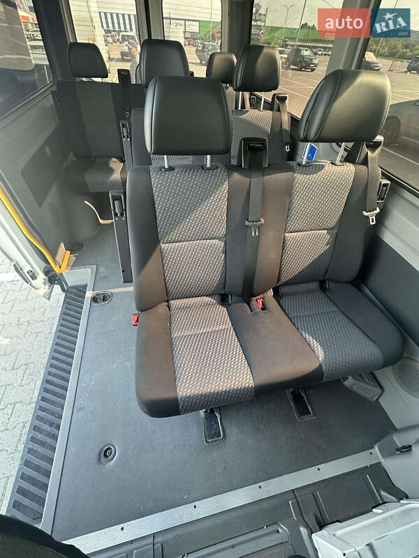 Другие автобусы Volkswagen Crafter 2013 в Черновцах