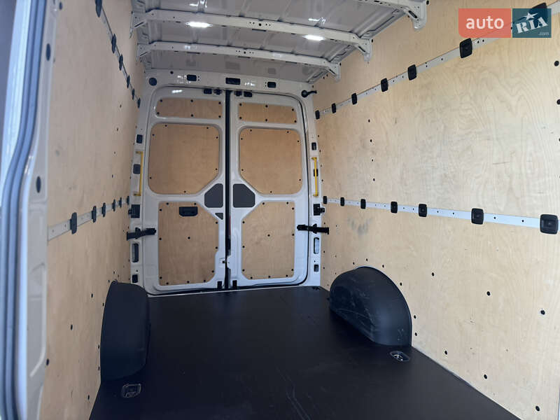 Грузовой фургон Volkswagen Crafter 2021 в Дубно