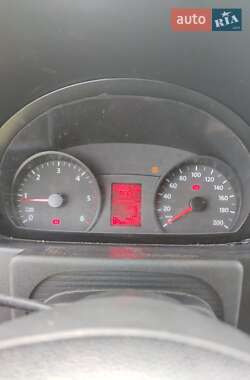 Грузовой фургон Volkswagen Crafter 2012 в 