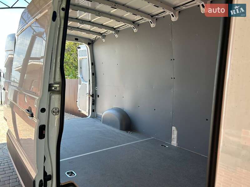 Грузовой фургон Volkswagen Crafter 2023 в Киеве