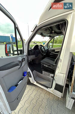 Автовоз Volkswagen Crafter 2012 в 