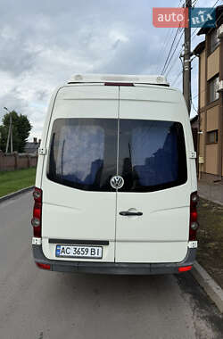 Туристический / Междугородний автобус Volkswagen Crafter 2013 в 