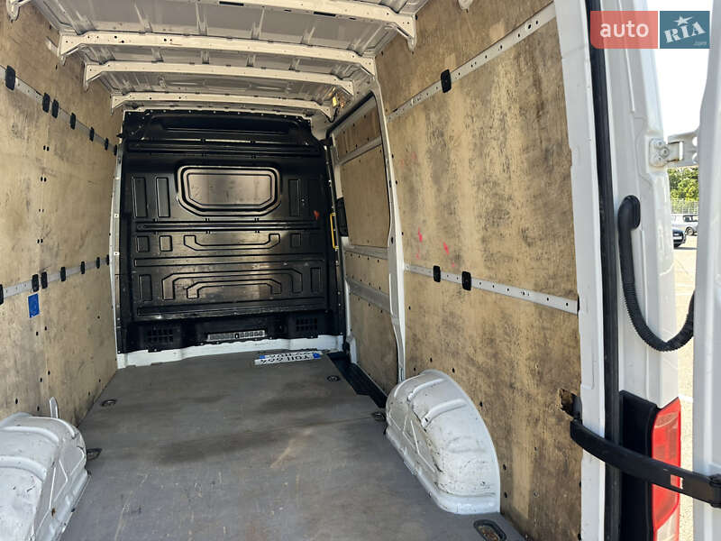 Вантажний фургон Volkswagen Crafter 2017 в Житомирі