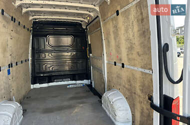 Грузовой фургон Volkswagen Crafter 2017 в 