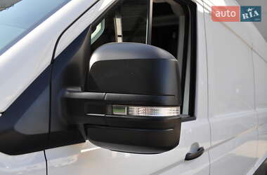 Грузовой фургон Volkswagen Crafter 2020 в 