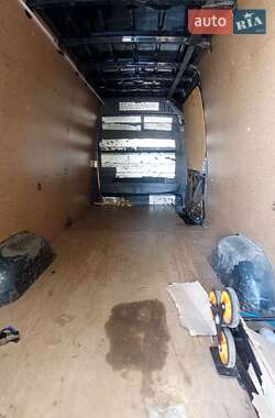 Грузовой фургон Volkswagen Crafter 2012 в 