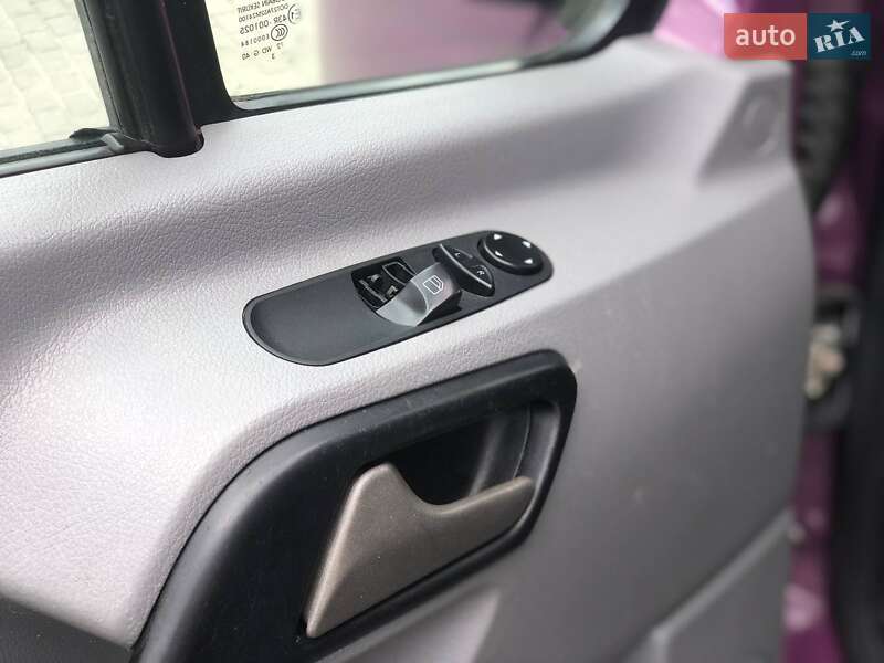 Грузовой фургон Volkswagen Crafter 2013 в Ковеле