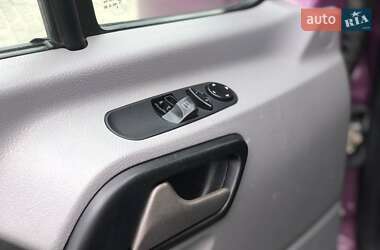 Грузовой фургон Volkswagen Crafter 2013 в 
