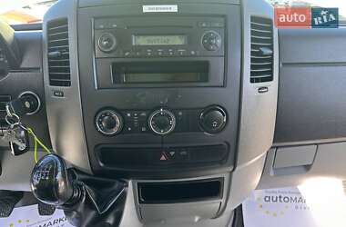 Грузовой фургон Volkswagen Crafter 2012 в 