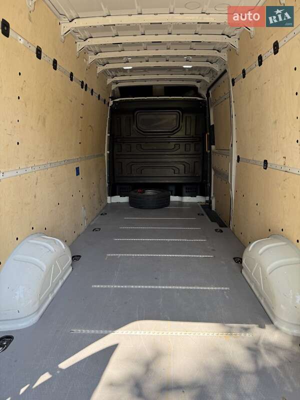 Грузовой фургон Volkswagen Crafter 2019 в Берегово фото 12 Грузовой фургон Volkswagen Crafter 2019 в Берегово