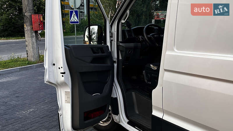 Грузовой фургон Volkswagen Crafter 2019 в Киеве