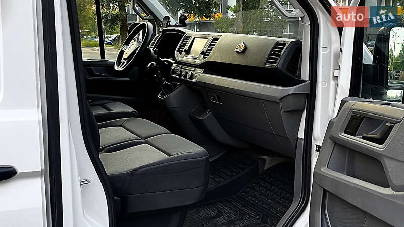 Грузовой фургон Volkswagen Crafter 2019 в Киеве