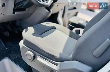 Вантажний фургон Volkswagen Crafter 2018 в 